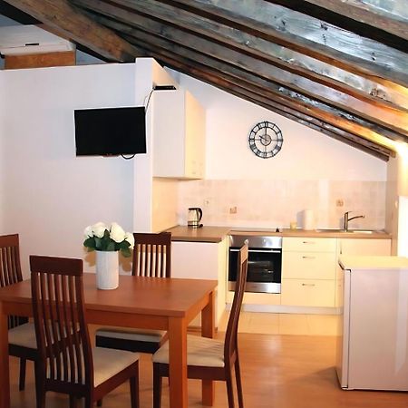 Sunny Rooms And Suites Šibenik Dış mekan fotoğraf