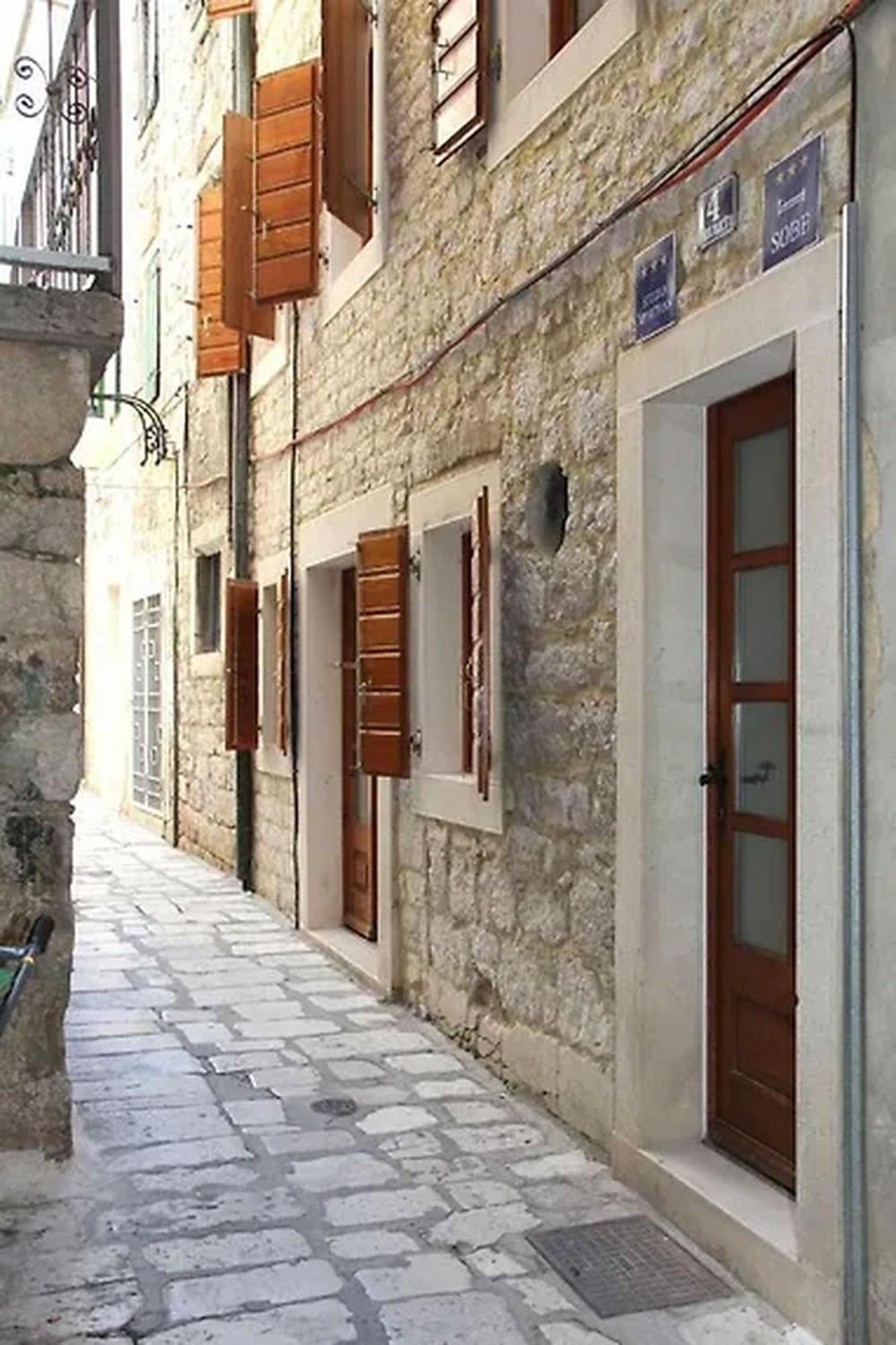 Sunny Rooms And Suites Šibenik Dış mekan fotoğraf