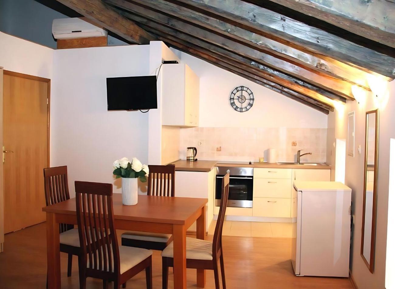Sunny Rooms And Suites Šibenik Dış mekan fotoğraf