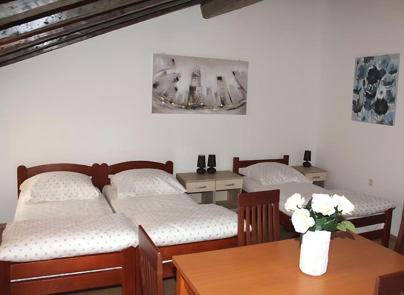 Sunny Rooms And Suites Šibenik Dış mekan fotoğraf